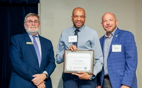 Gwinnett deputy elections supervisor honored with election administration award