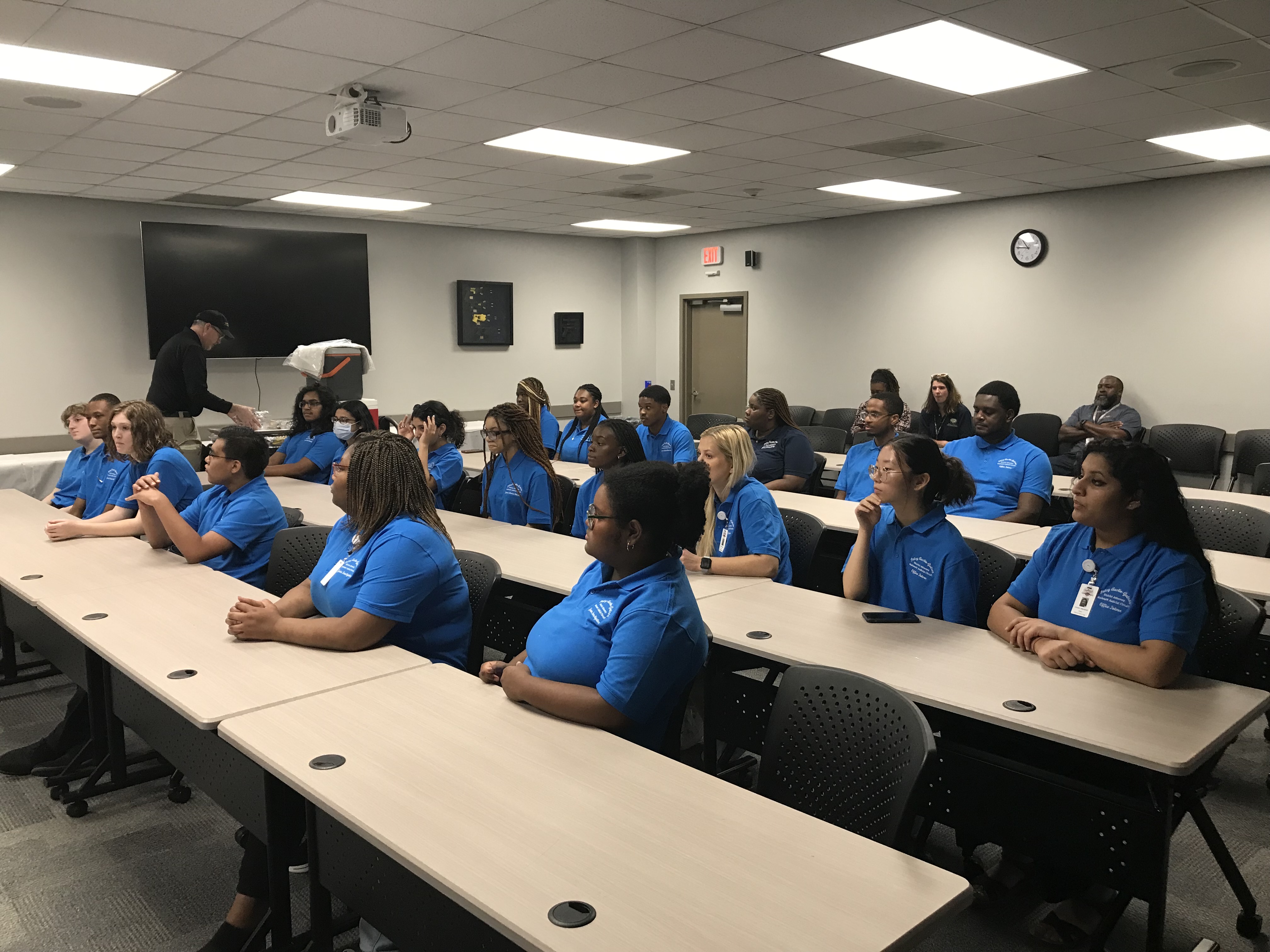 Apply for the Junior District Attorney and Investigator Mentorship Program