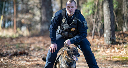 Hiring bonus offered for deputy sheriff jailer and senior positions